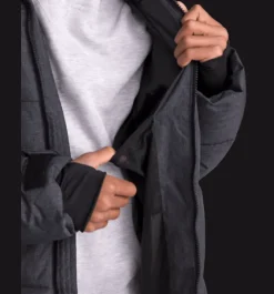 Varma Jackor><noscript><img width=