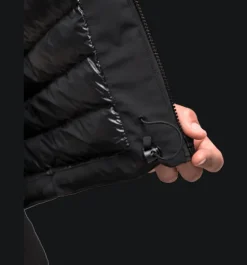 Varma Jackor><noscript><img width=